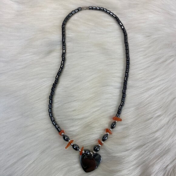 Hematite Heart Pendant & Bead Necklace Carnelian Crystal Chip Bead 15" - Picture 6 of 6